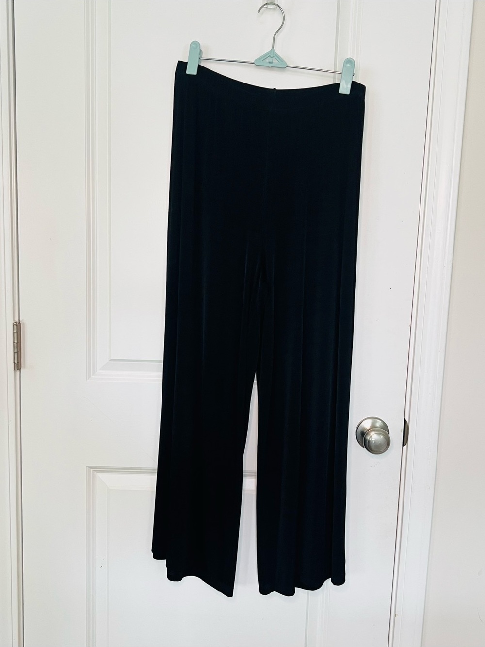 Slinky Brand Women’s M Black Slinky Palazzo Style Wide Leg Casual Work Pants